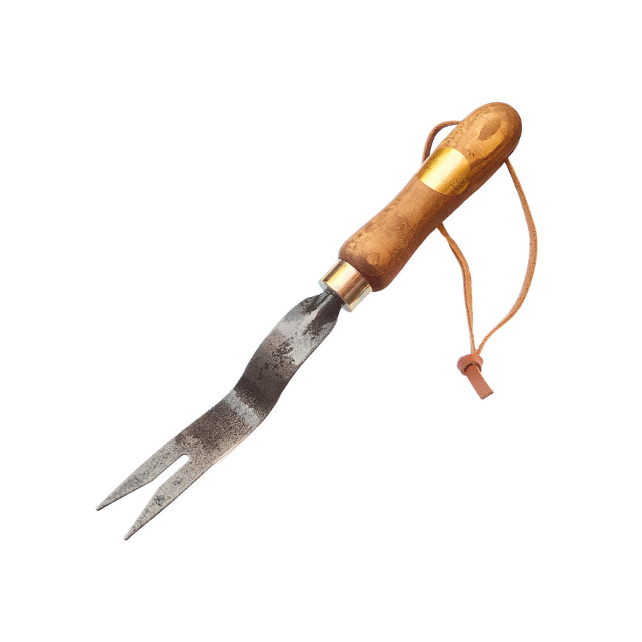 Geschmiedeter Unkraut- und Wurzelstecher  zum Unkrautjäten und Entfernen Wurzeln im Beet or Rasen